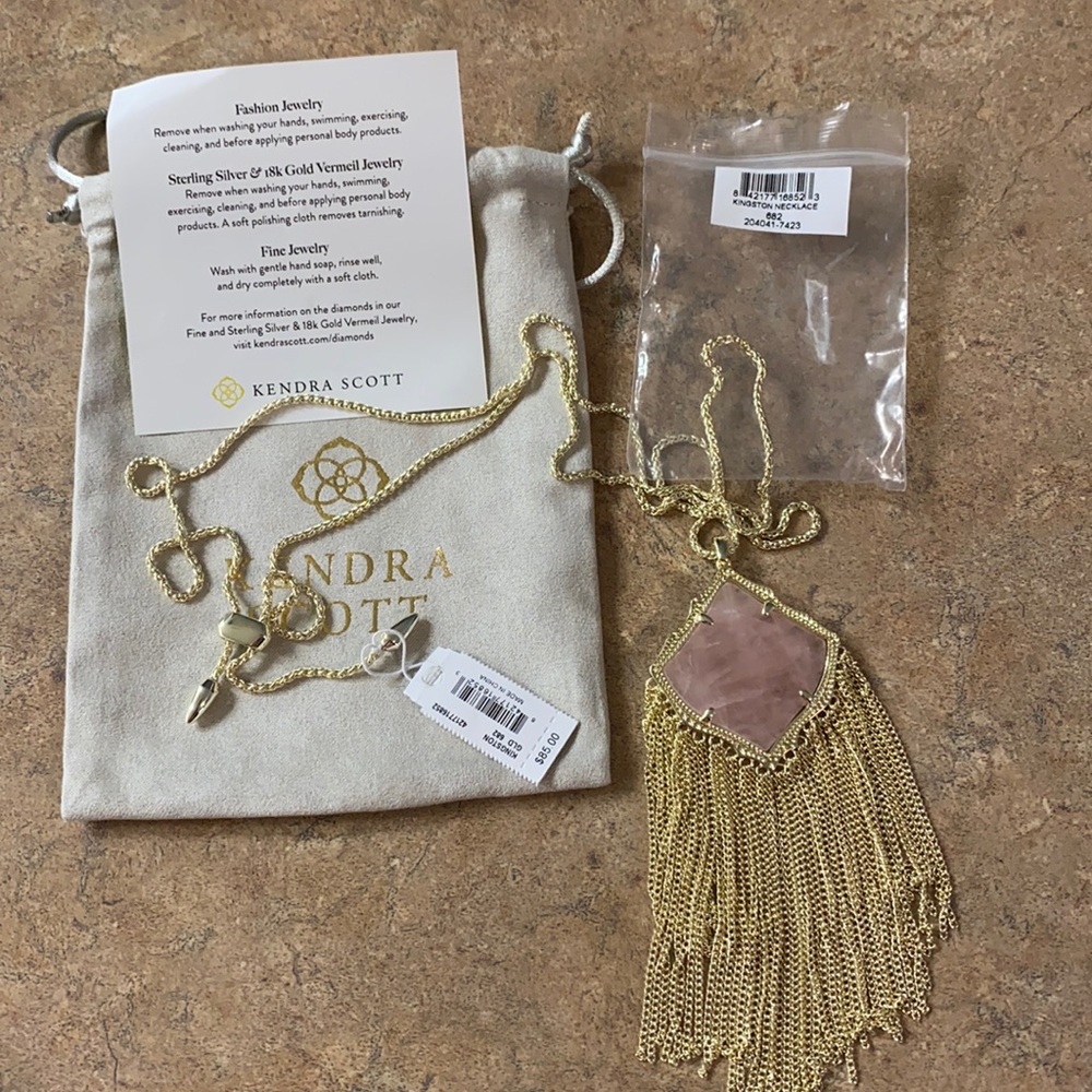 NWTs Kendra Scott Adjustable Necklace w/Pink Quartz
